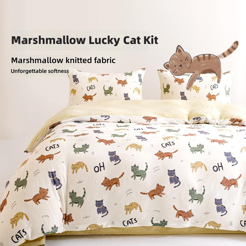 Marshmallow Lucky Cat Bedding Set with Playful Cat Print Design