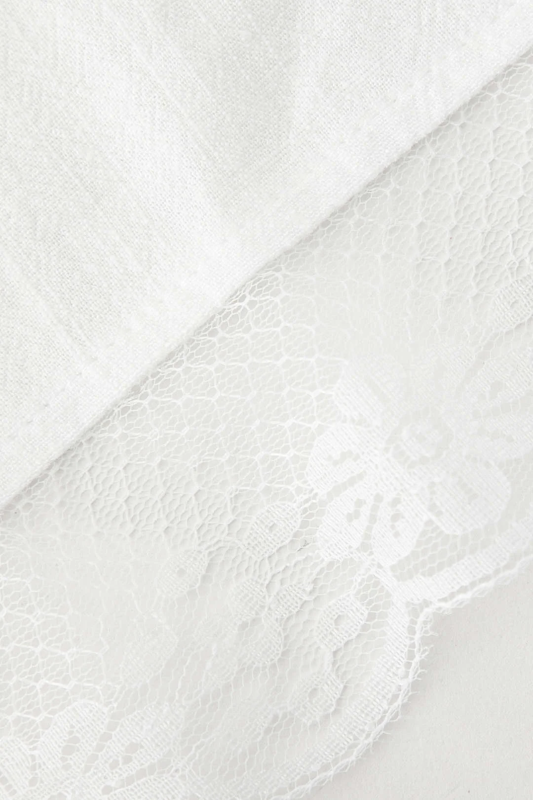 Brownm lace trim tank top with tie front