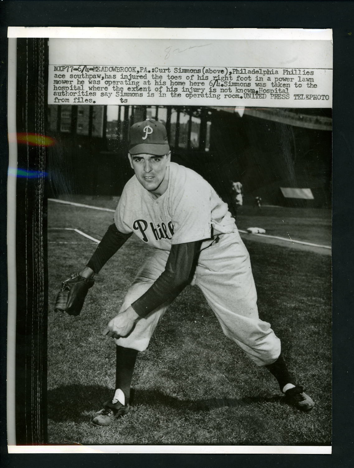 Curt Simmons Lot of 42 Press Photo Poster paintings Philadelphia Phillies & St. Louis Cardinals