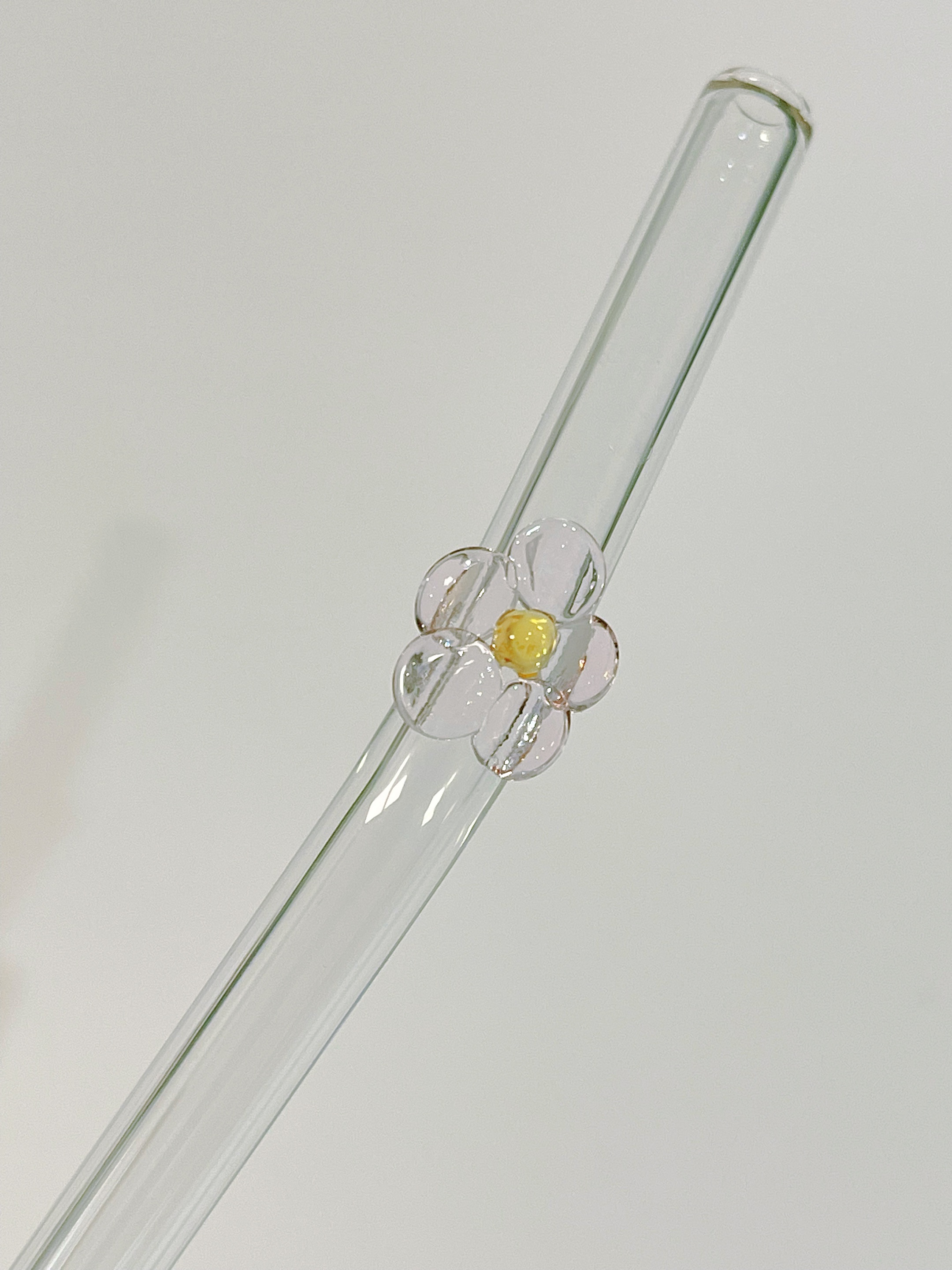 Maneifurui™ Pink  Flower Reusable Glass Drinking Straw