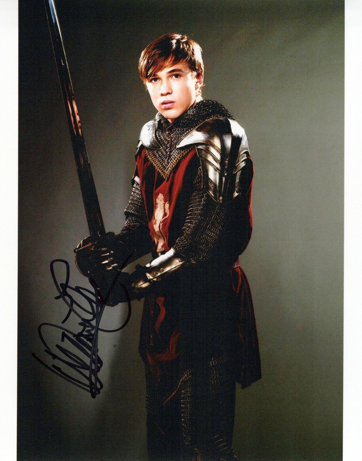 William Moseley The Chronicles Of Narnia autographed Photo Poster painting signed 8x10 #8 Peter