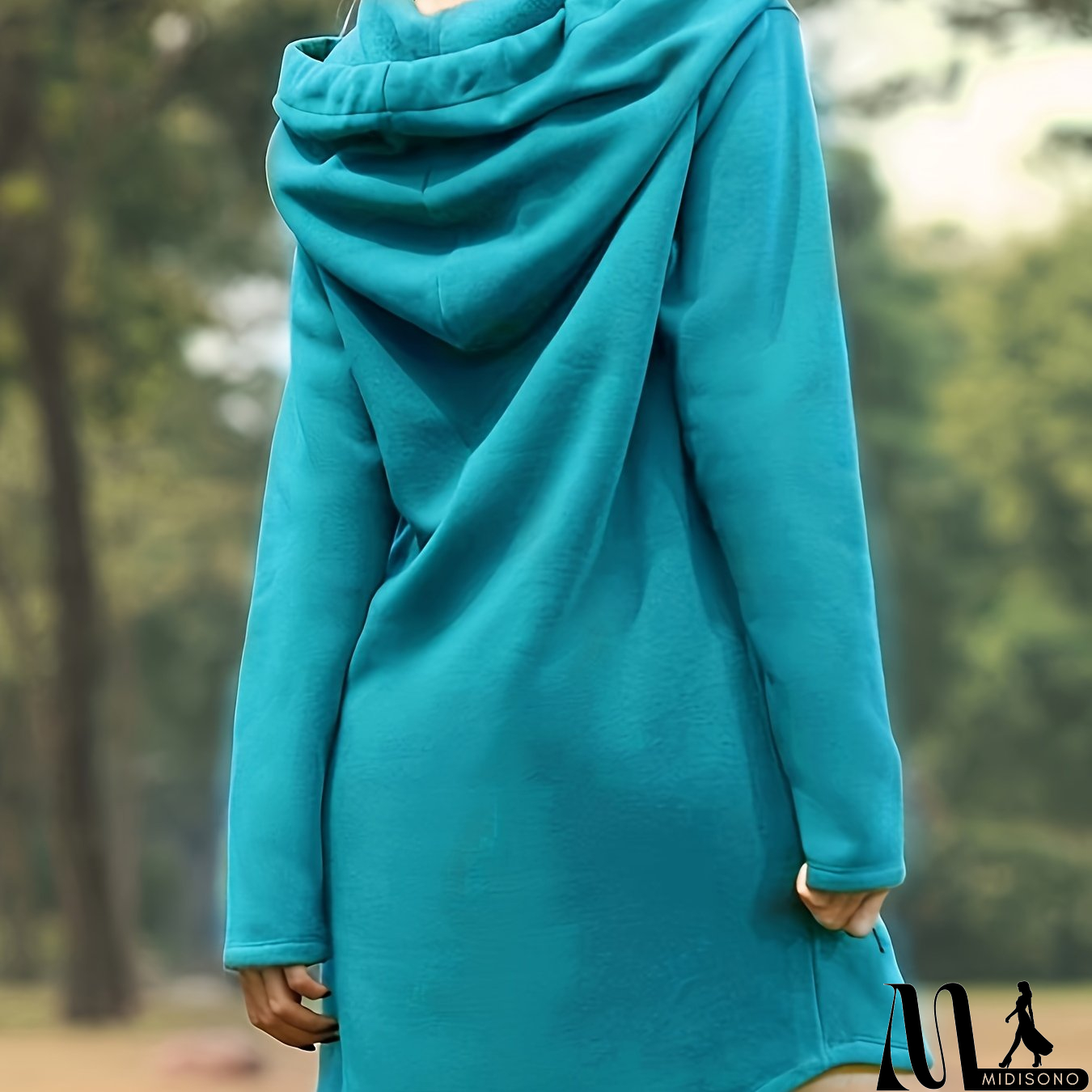 MidiSono - Fashionable and Minimalist Dress