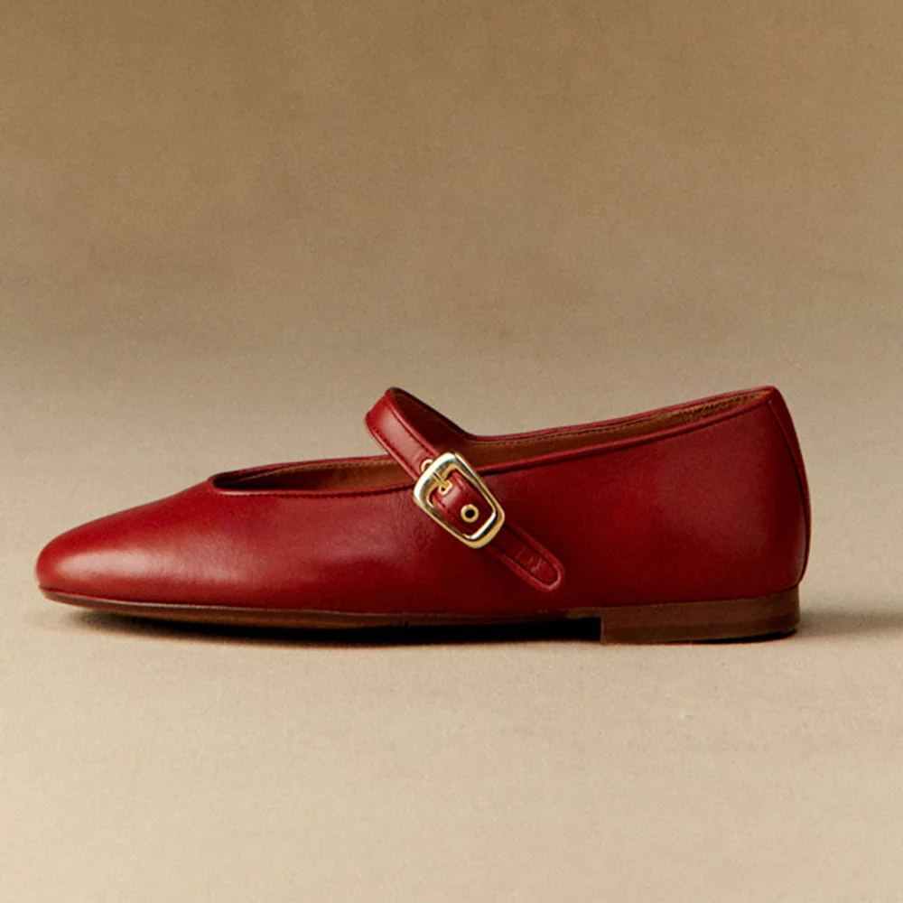 Faux Leather Round Toe Flat Buckle Women Mary Jane Shoes in Red