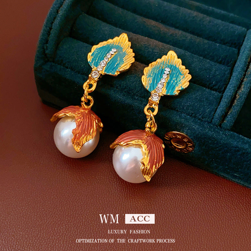 Medieval Leaf Leaf Artificial Pearl Electroplating Earrings