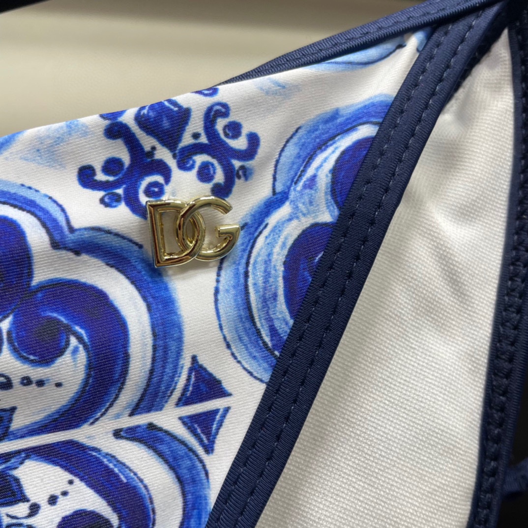 74f450123686bd482ed8afb637506641