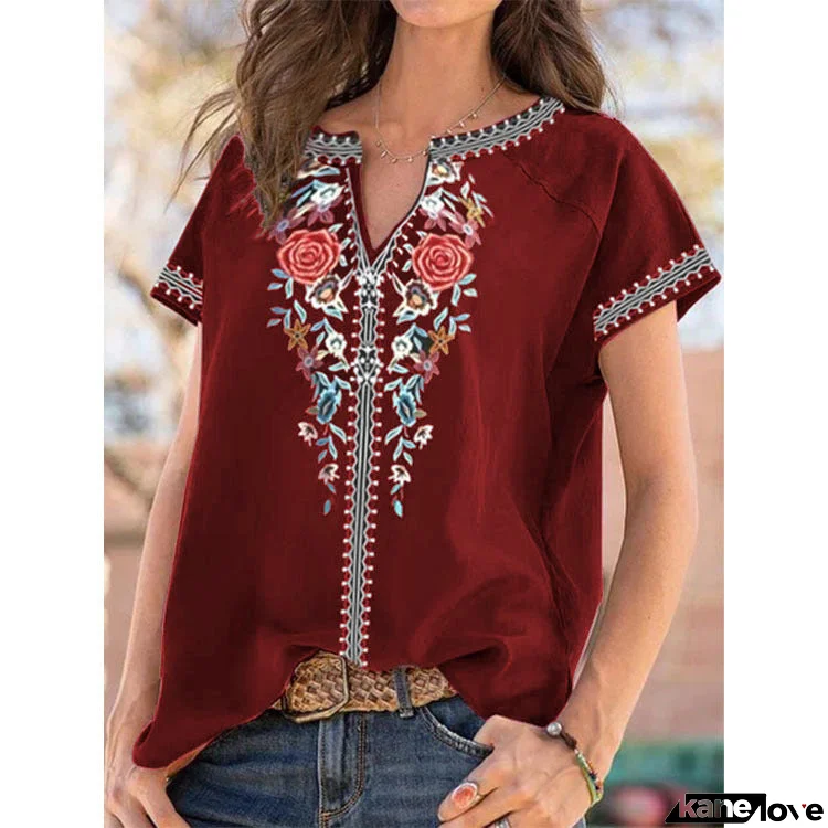 Fashion-forward and light Blouse