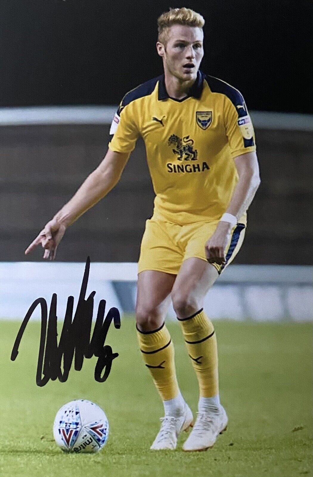 Cameron Norman Genuine Hand Signed Oxford United 6X4 Photo Poster painting