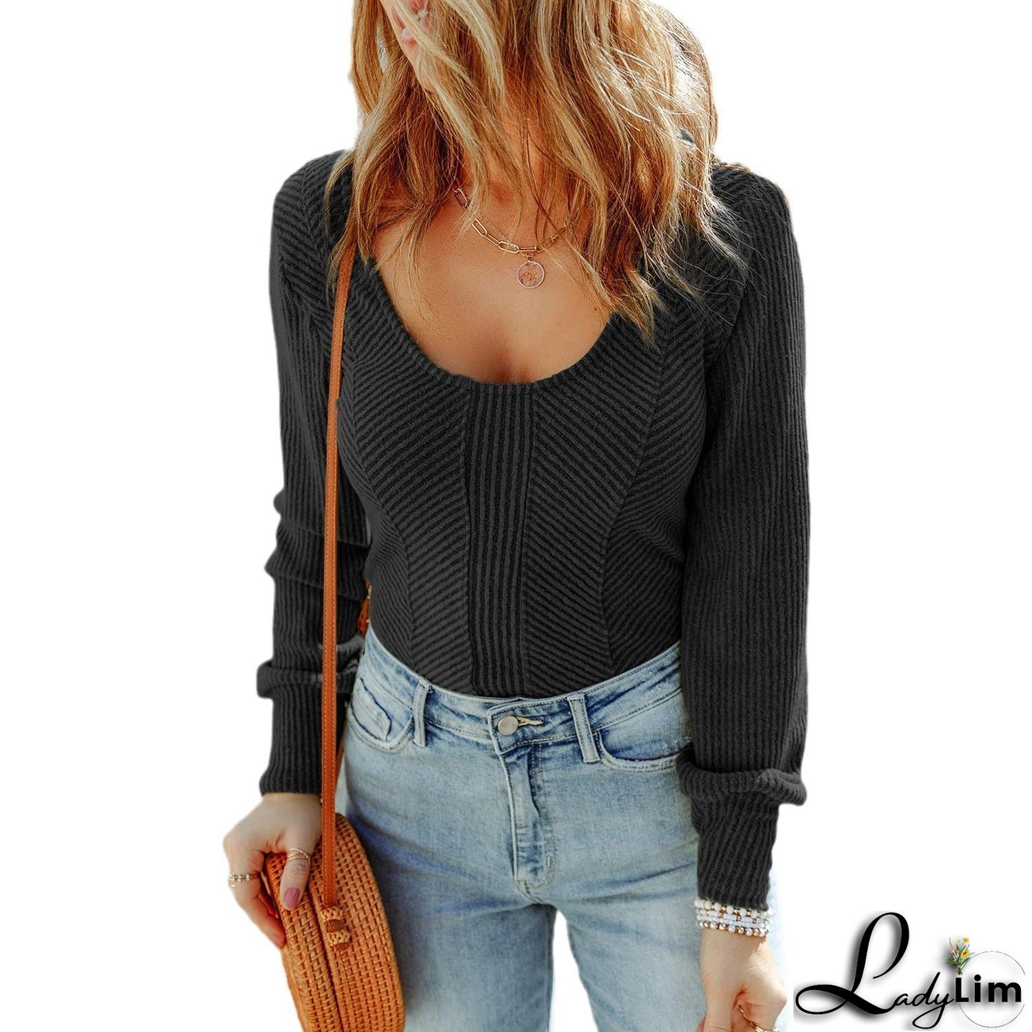 Modern and Fashionable winter garment