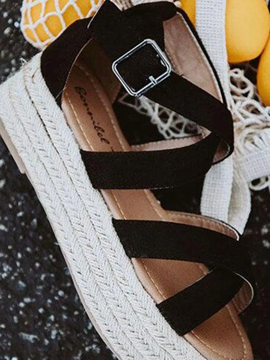 Trendy platform sandals