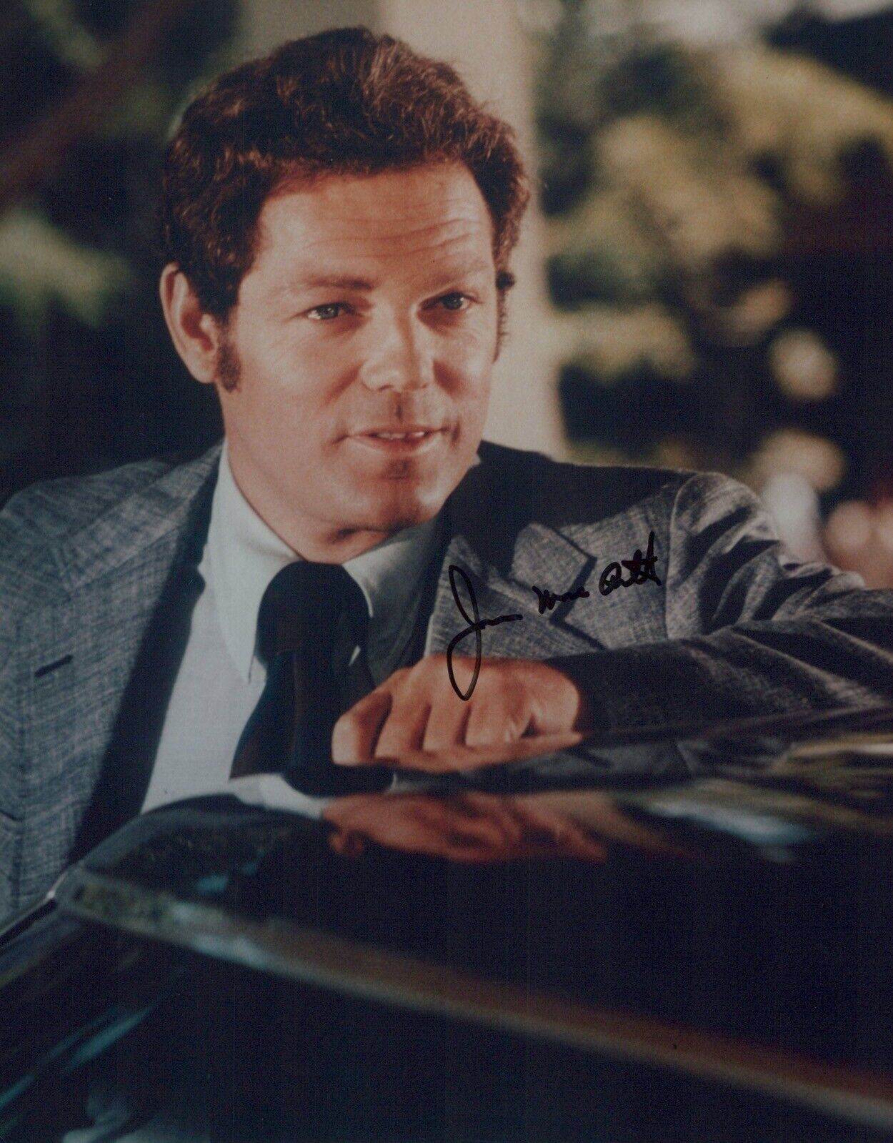 Hawaii 5-0 Photo Poster painting signed by James MacArthur as Dan-o - IMAGE No2