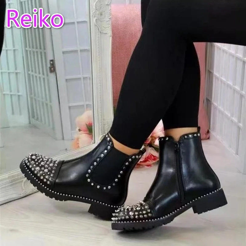 2021 women's new punk style autumn women's boots pointed toe low-heel rivet rhinestone Chelsea fashion boots women's shoes
