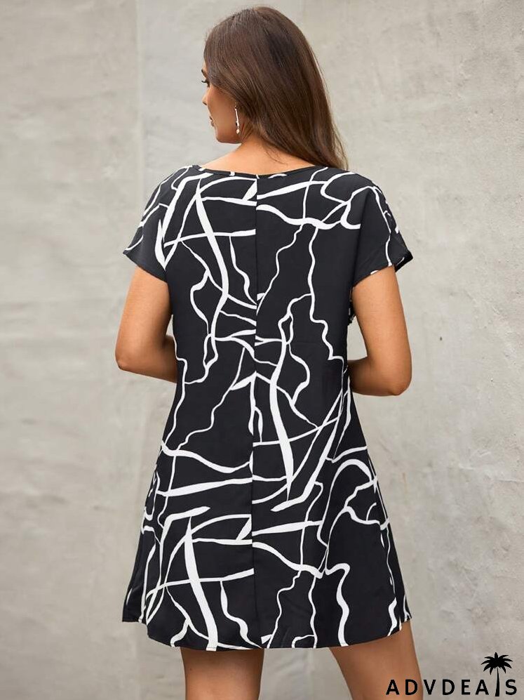 Graphic Print Batwing Sleeve Dress