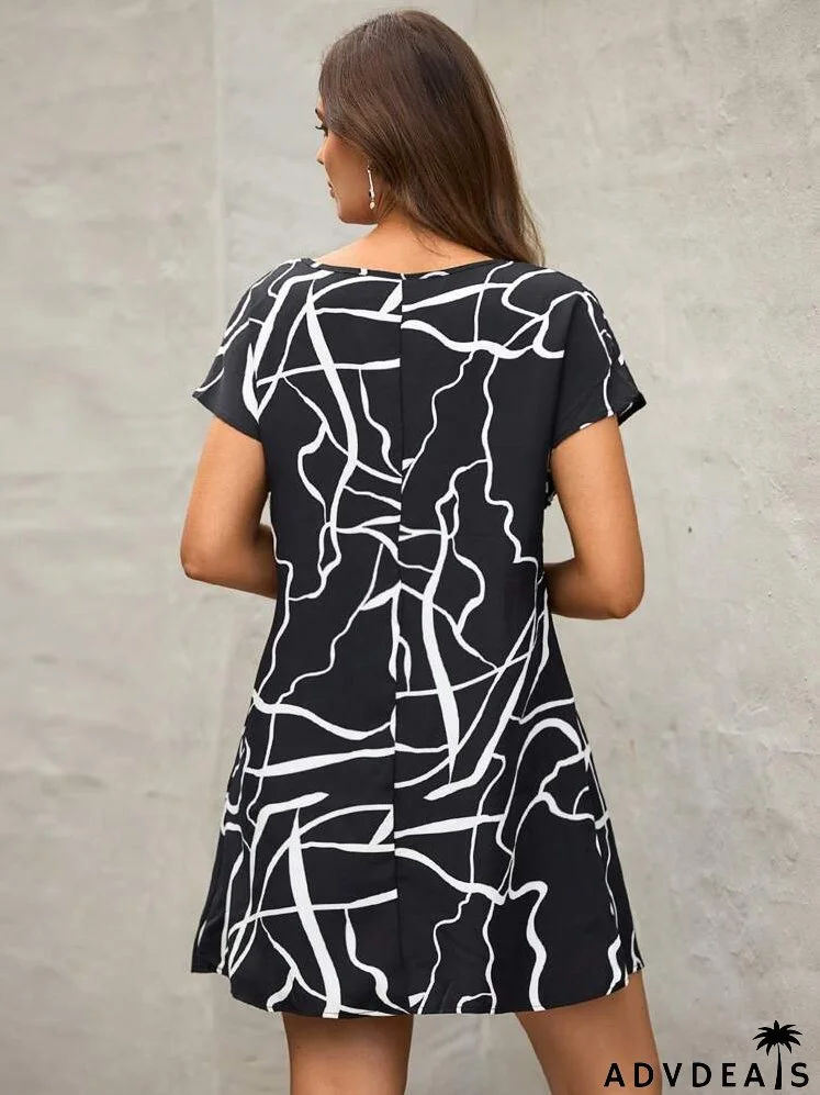 Graphic Print Batwing Sleeve Dress