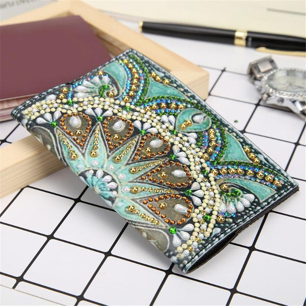 Manufacturer's foreign trade creative cross mirror independent station, brand new point paste diamond DIY crafts, diamond paintings, travel passport book