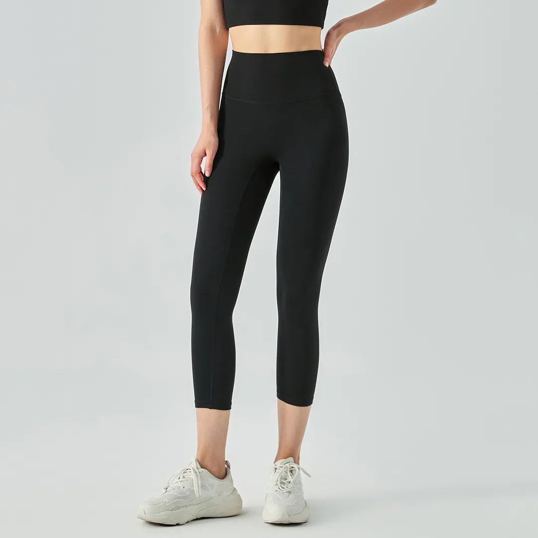 Buy Hergymclothing Black no front seam slim fit freely stretchable fitness squat proof not see through comfy workout sports gym capri online
