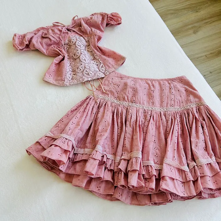 Pink Beautiful Exquisite Lace Two-Piece Suit
