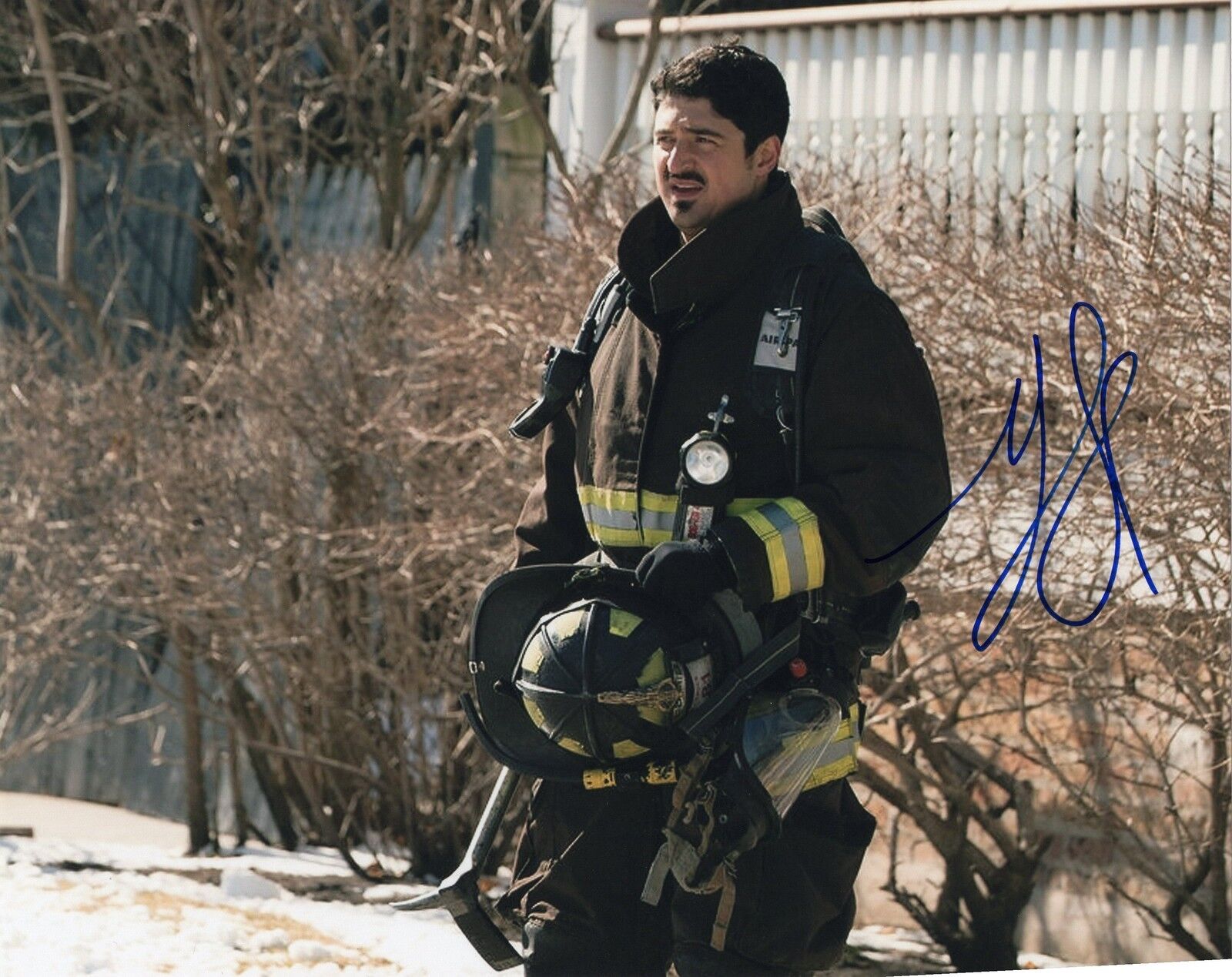 Yuri Sardarov signed 8x10 Photo Poster painting w/COA Chicago Fire Med P.D. Brian Svonecek #4