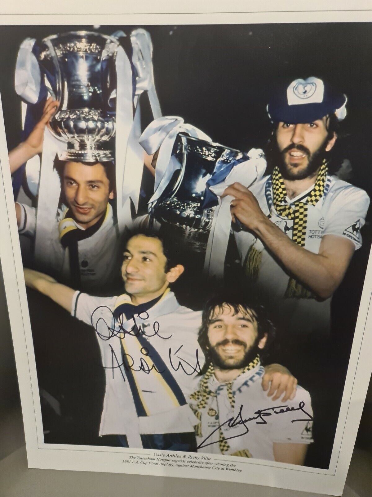 Ossie Ardiles & Ricky Villa SIGNED AUTOGRAPH Tottenham Spurs