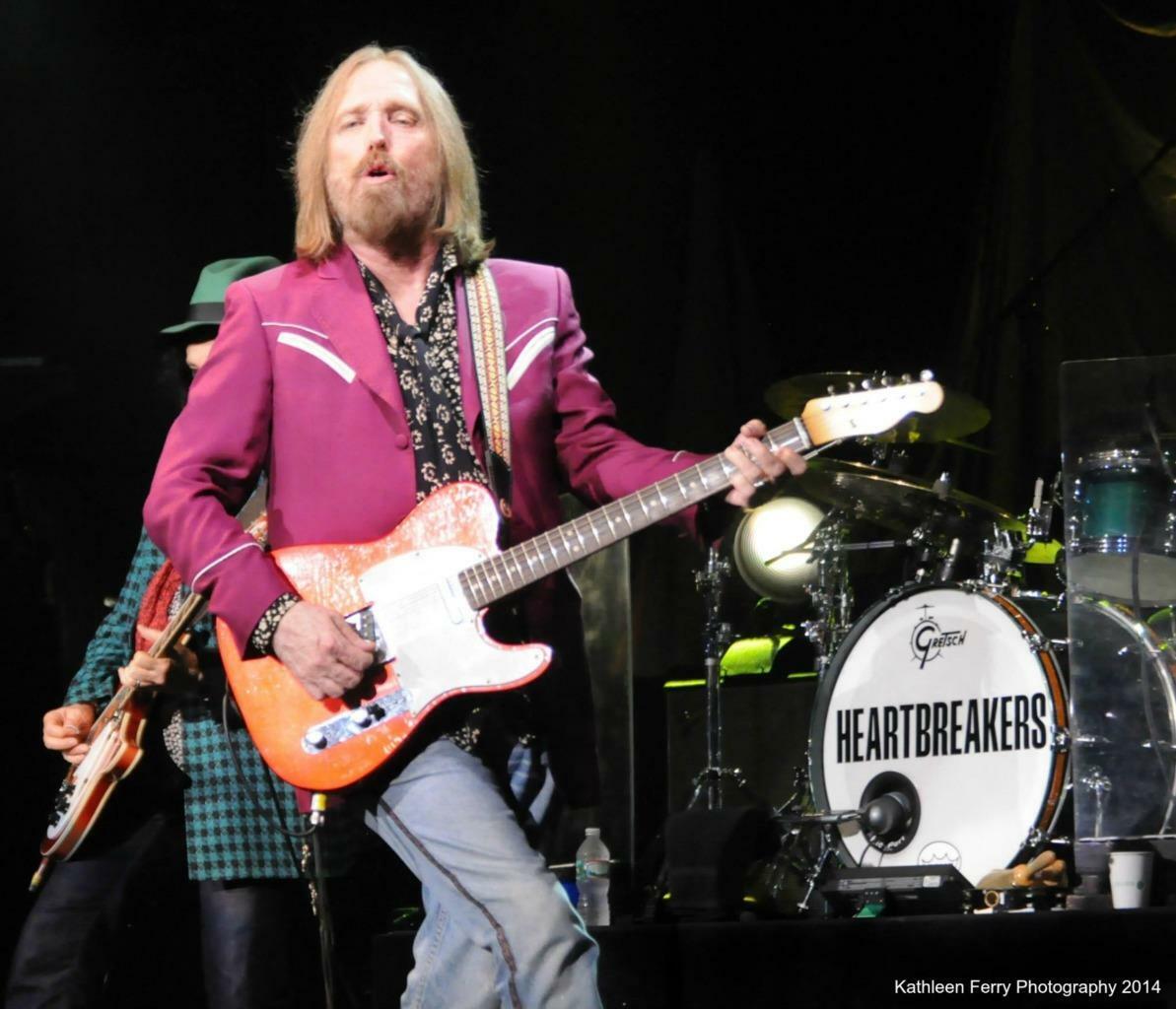 Tom Petty 8x10 Picture Simply Stunning Photo Poster painting Gorgeous Celebrity #2