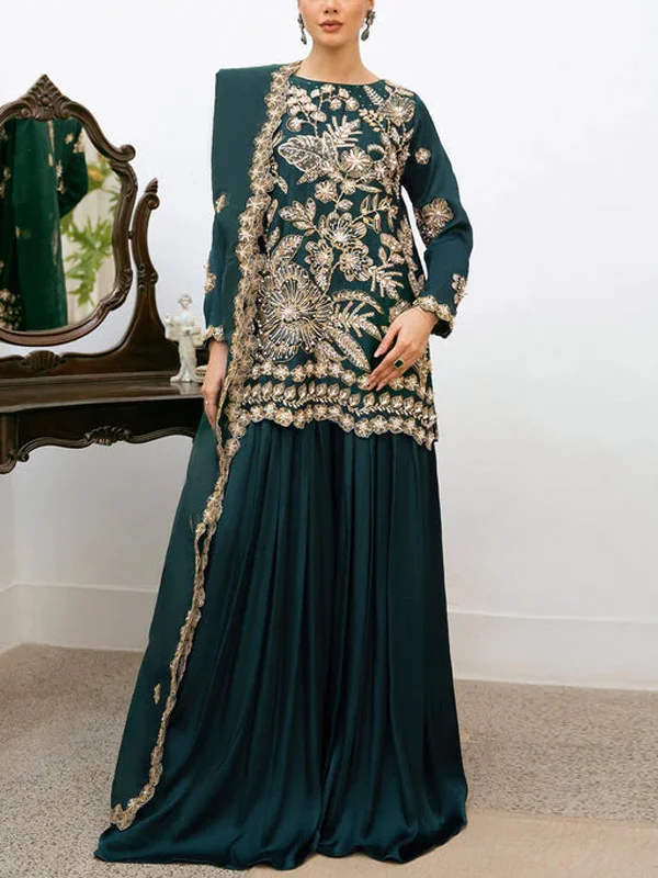 Round Neck Lace Top and Pants Suit