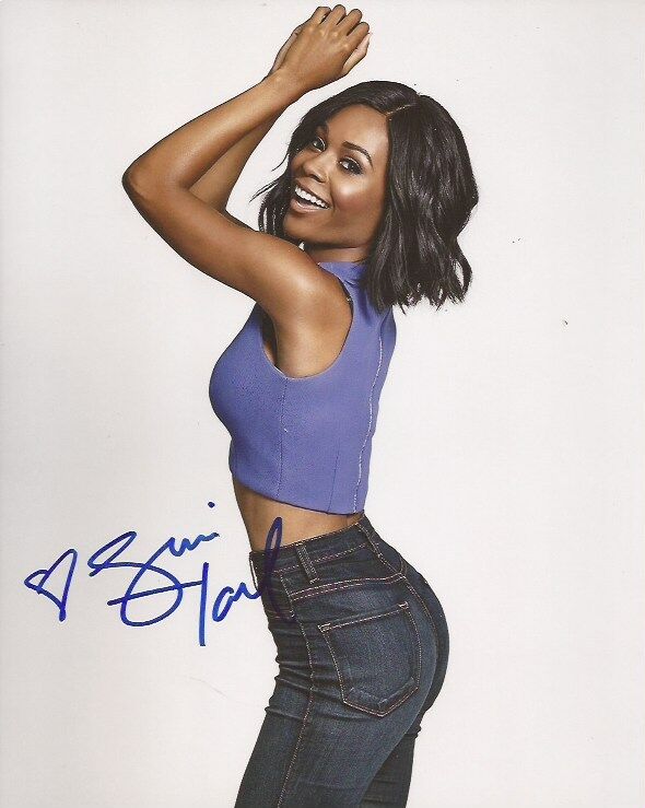 Zuri Hall E! News signed 8x10 Photo Poster painting autographed MTV 3