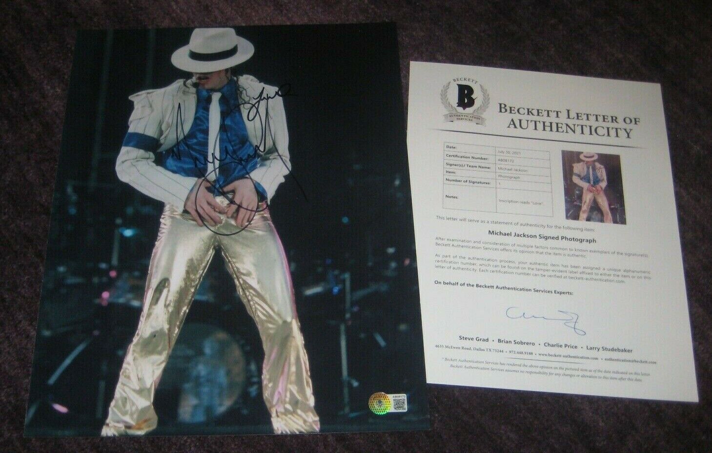 MICHAEL JACKSON Signed 11x14 Photo Poster painting w/ Beckett LOA (BAS)