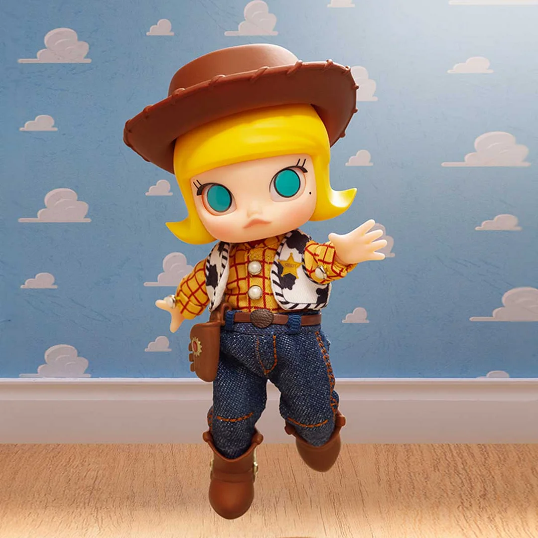 MOLLY Woody Action Figure