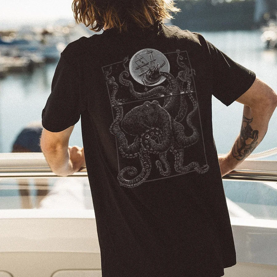 Ocean Monster Octopus Printed Men's T-shirt