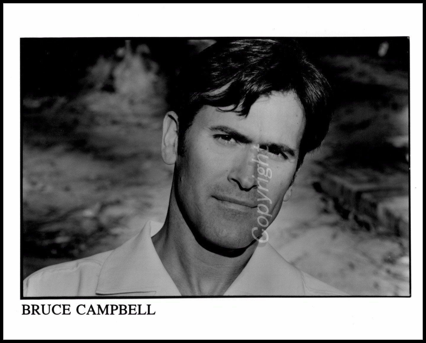 Bruce Campbell - 8x10 Headshot Photo Poster painting w/resume - Evil Dead