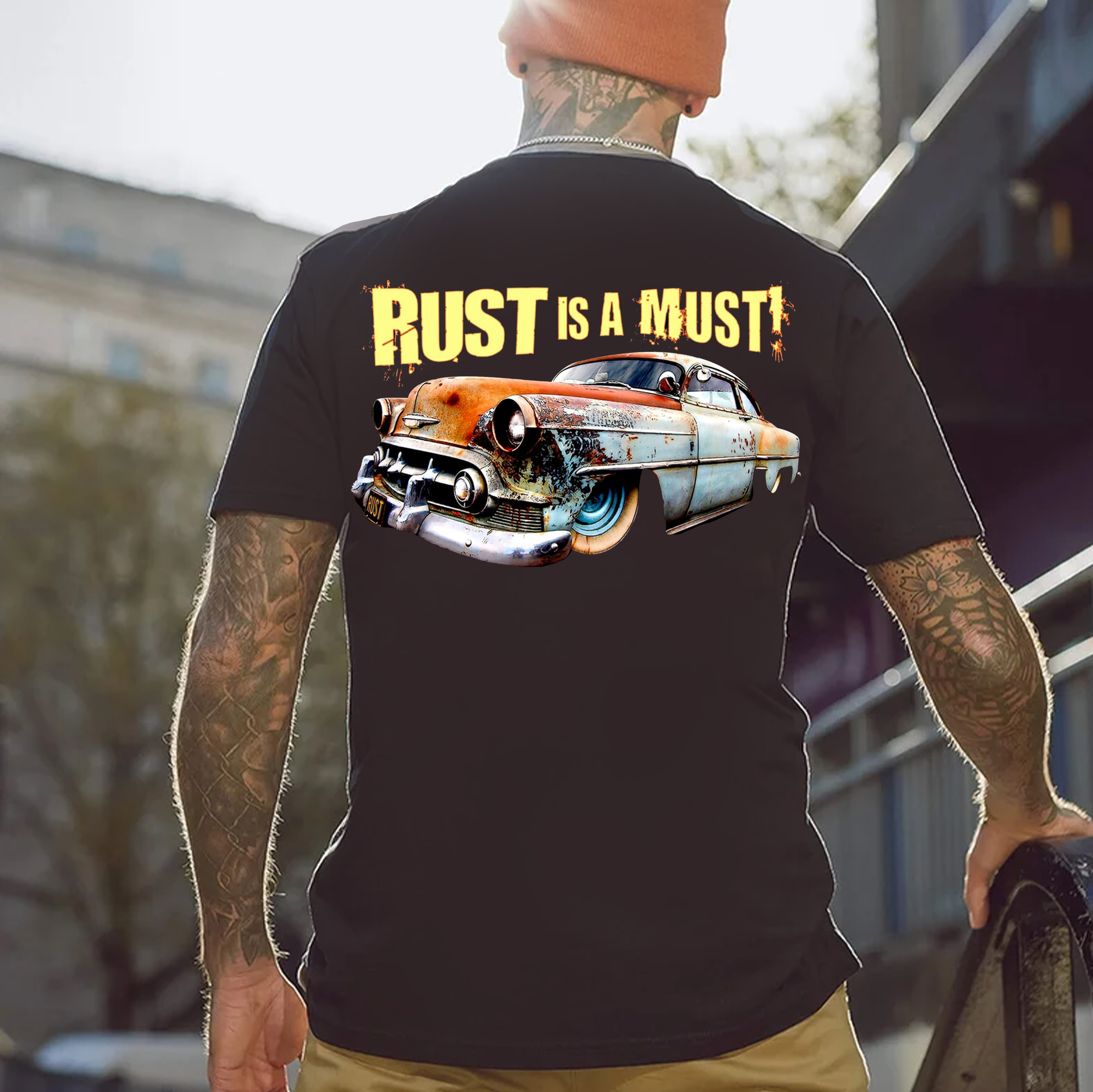 RUST IS A MUST Classic Car Print Men's T-shirt