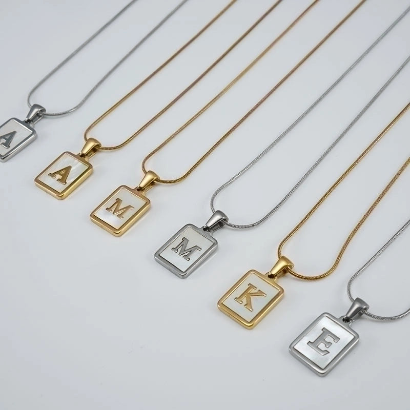 Stainless Steel 18K Gold Plated Casual Commute Plating Inlay Letter Shell Pendant Necklace