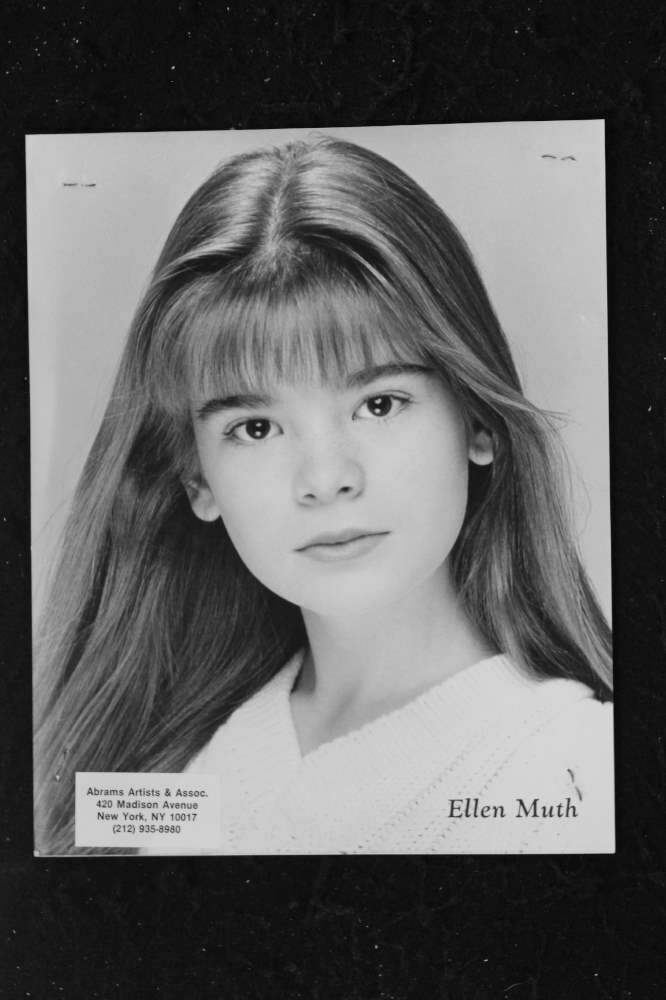 Ellen Muth - 8x10 Headshot Photo Poster painting w/ Resume - Dead Like Me