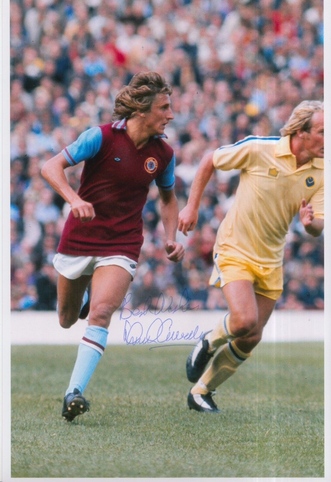 Frank Carrodus Hand Signed Aston Villa 12x8 Photo Poster painting.