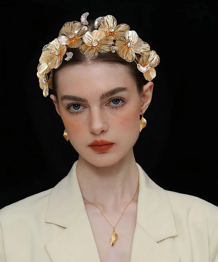 Vogue Gold Alloy Floral Zircon HairPiece