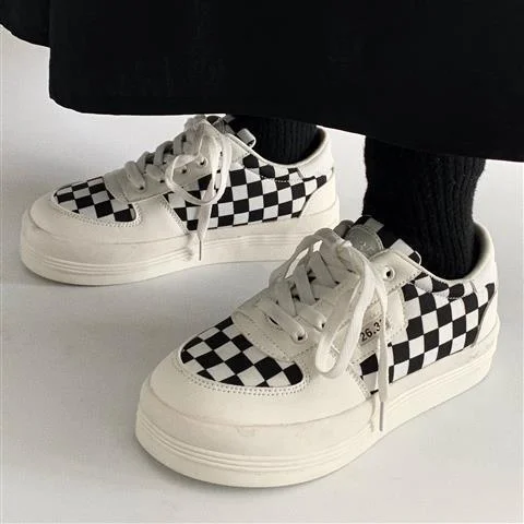 Harajuku Black and White Grid Sneakers FY013