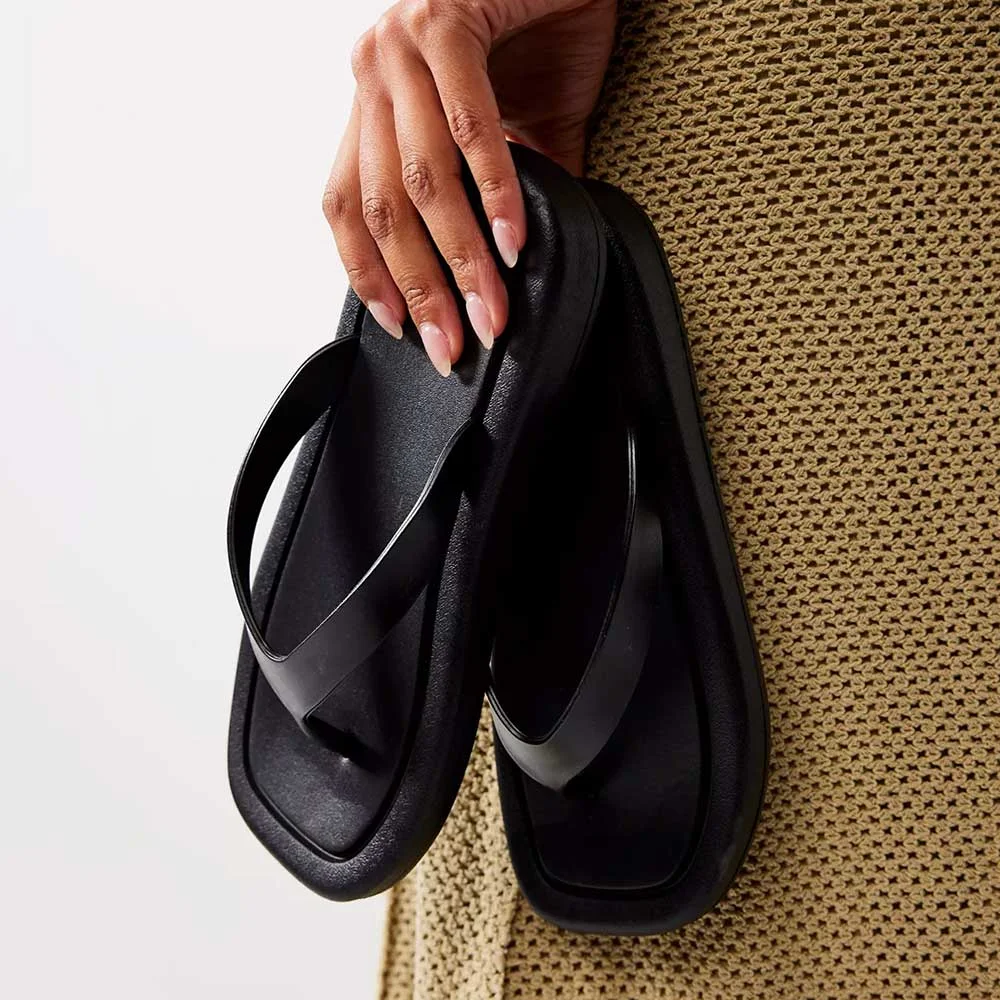 Classic Black Square Toe Flat Slip On Flip Flops for Women