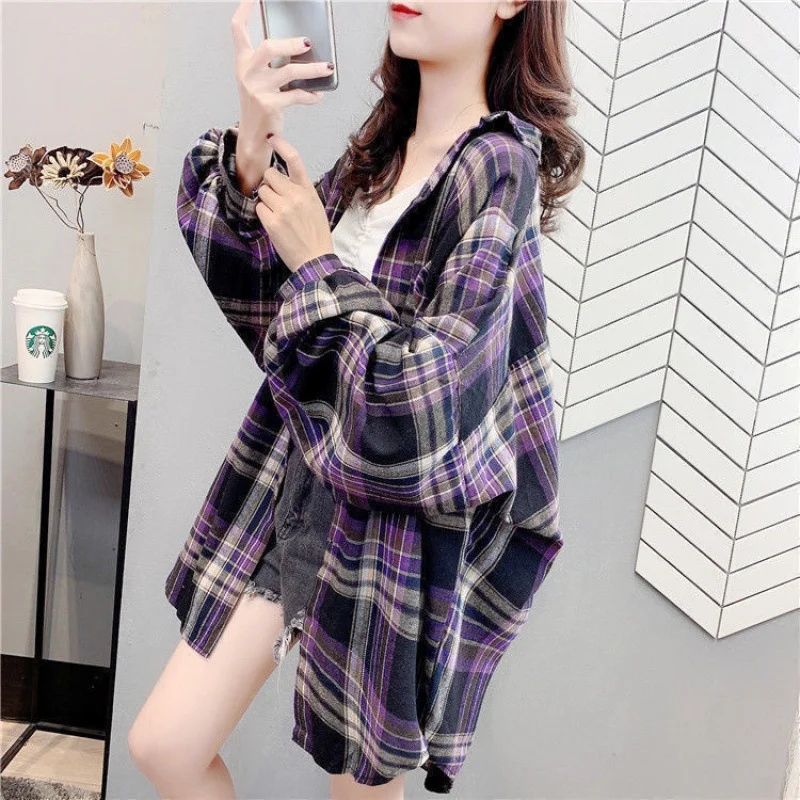 Uveng Uveng Plaid Shirt Woman 2025 Spring And Autumn Korean Version Of The Blouse Loose Hong Kong Style Long-Sleeved Shirt Woman