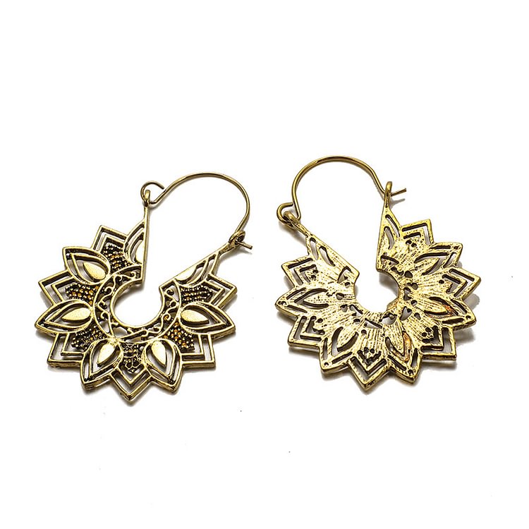 Simple retro hollow flower metal alloy geometric earrings