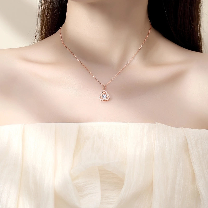 925 Sterling Silver Moissanite Zircon Inlay Shamrock Pendant Necklace