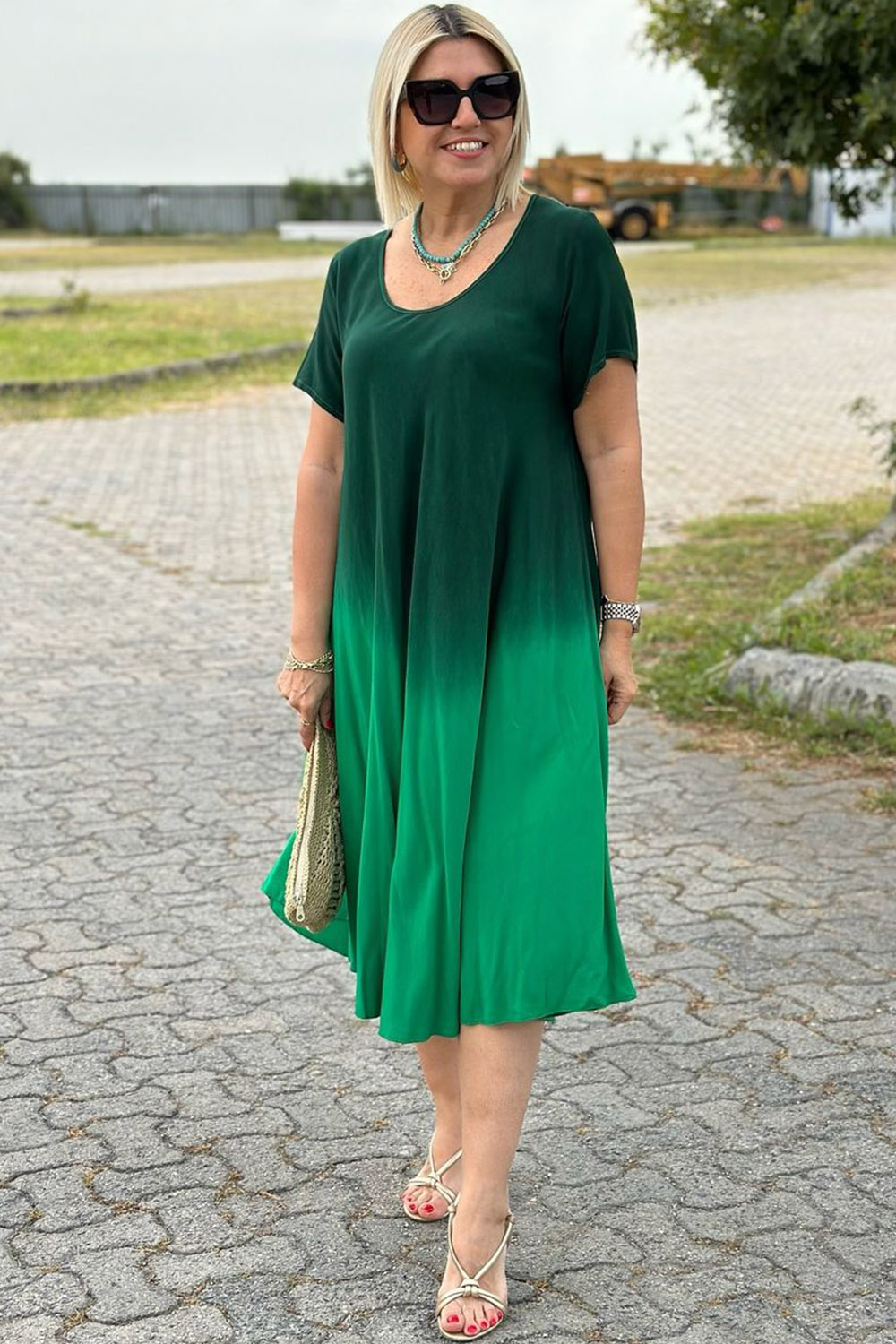 Plus Size Everyday Green Gradient Print Short Sleeve Midi Dress 2024 - Flycurvy 