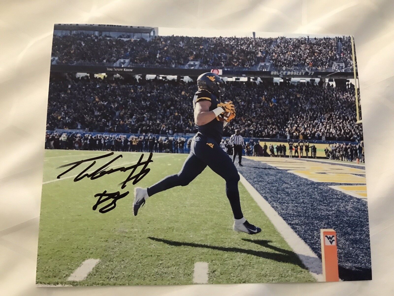 Trevon Wesco West Virginia Mountaineers signed autographed 8x10 football Photo Poster painting