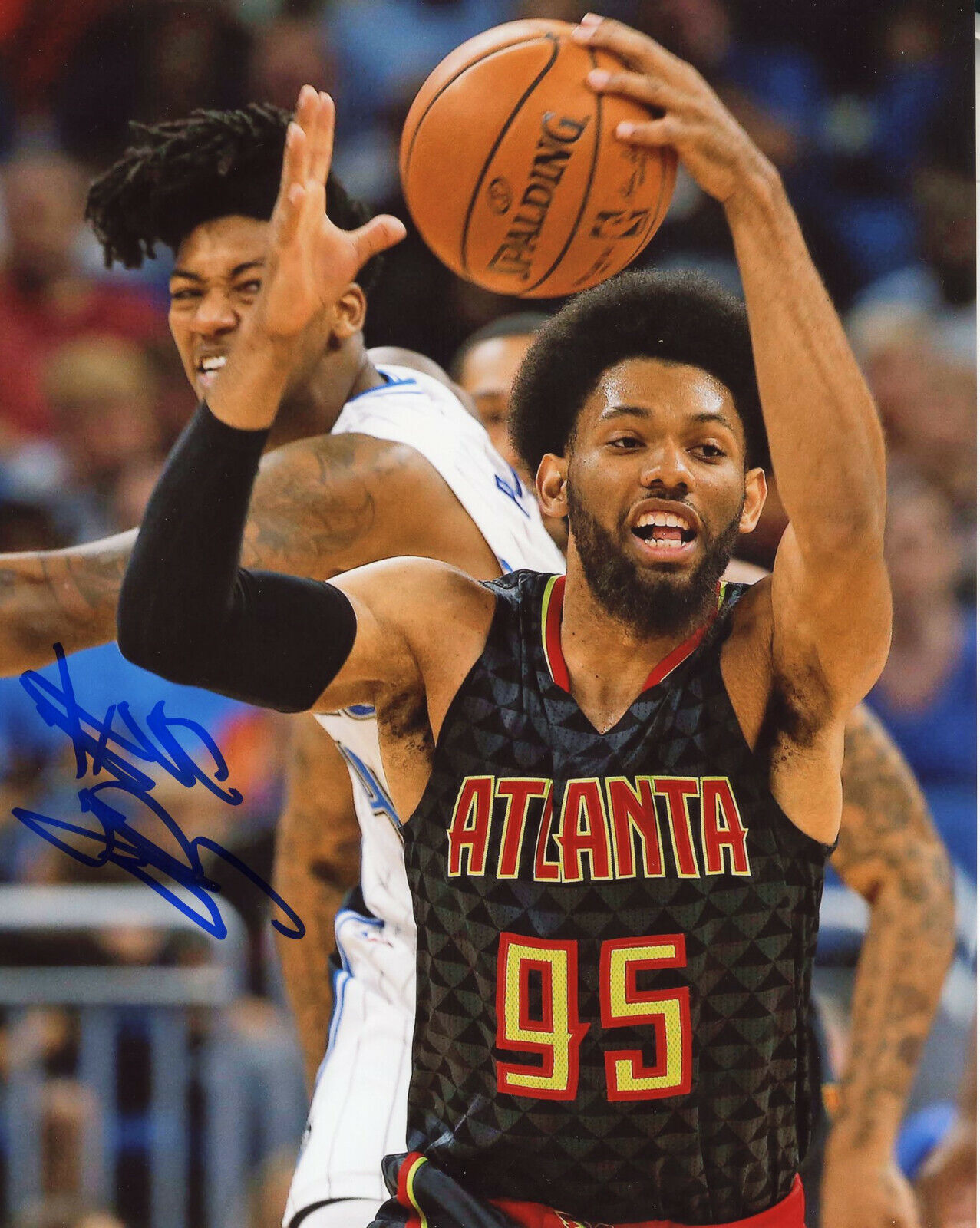 DeAndre' Bembry Autographed 8x10 Atlanta Hawks#S1309