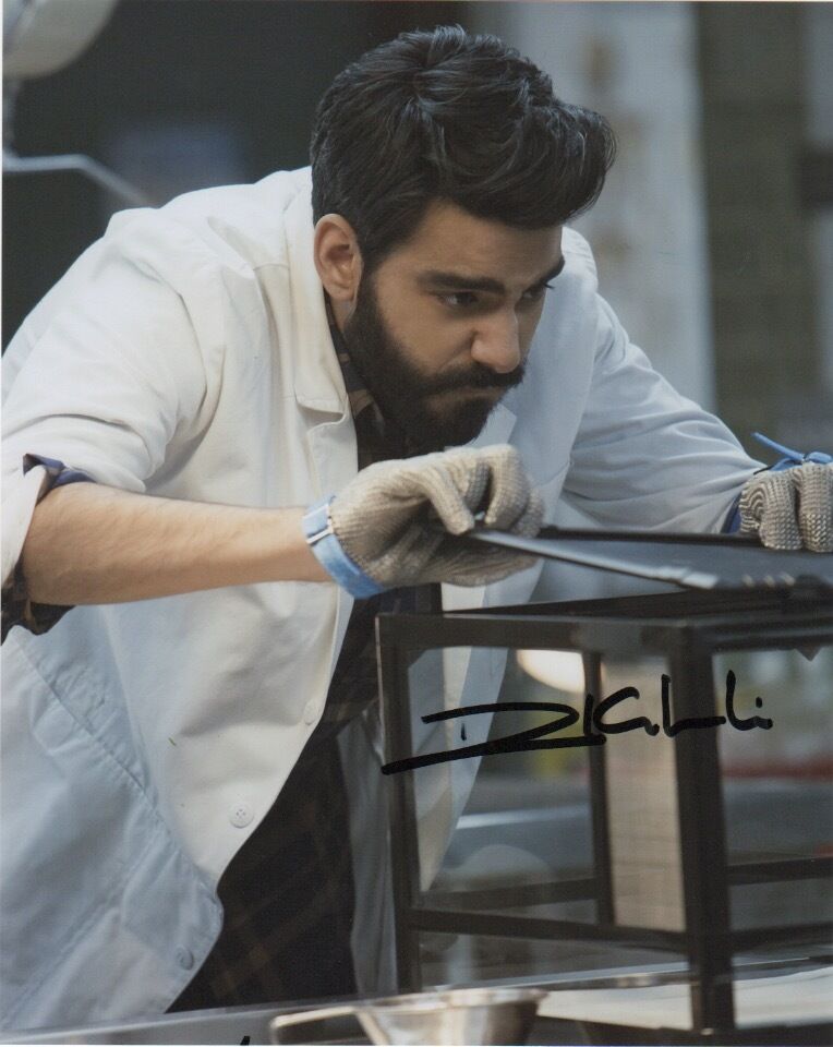 Rahul Kohli iZombie Autographed Signed 8x10 Photo Poster painting COA B