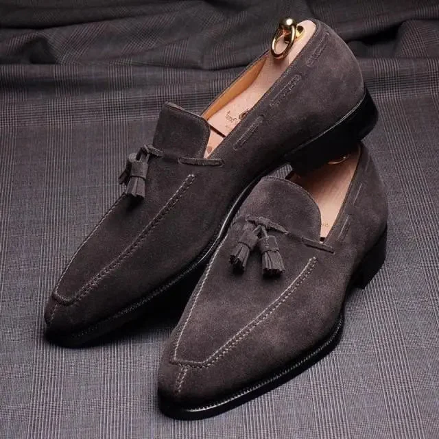 Vstacam New Men Shoes Fashion Business Casual All-match Dress Shoes Handmade Brown Suede Car Stitching Tassel Square Head Loafers 3KC577