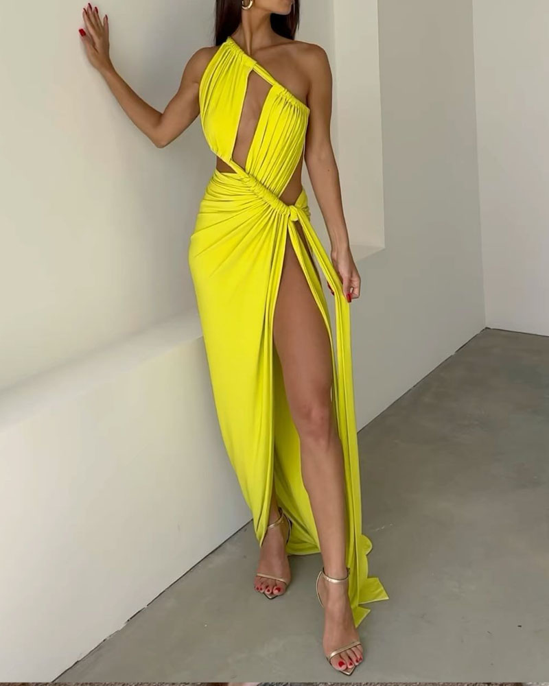Sexy Cutout Pleated Dress