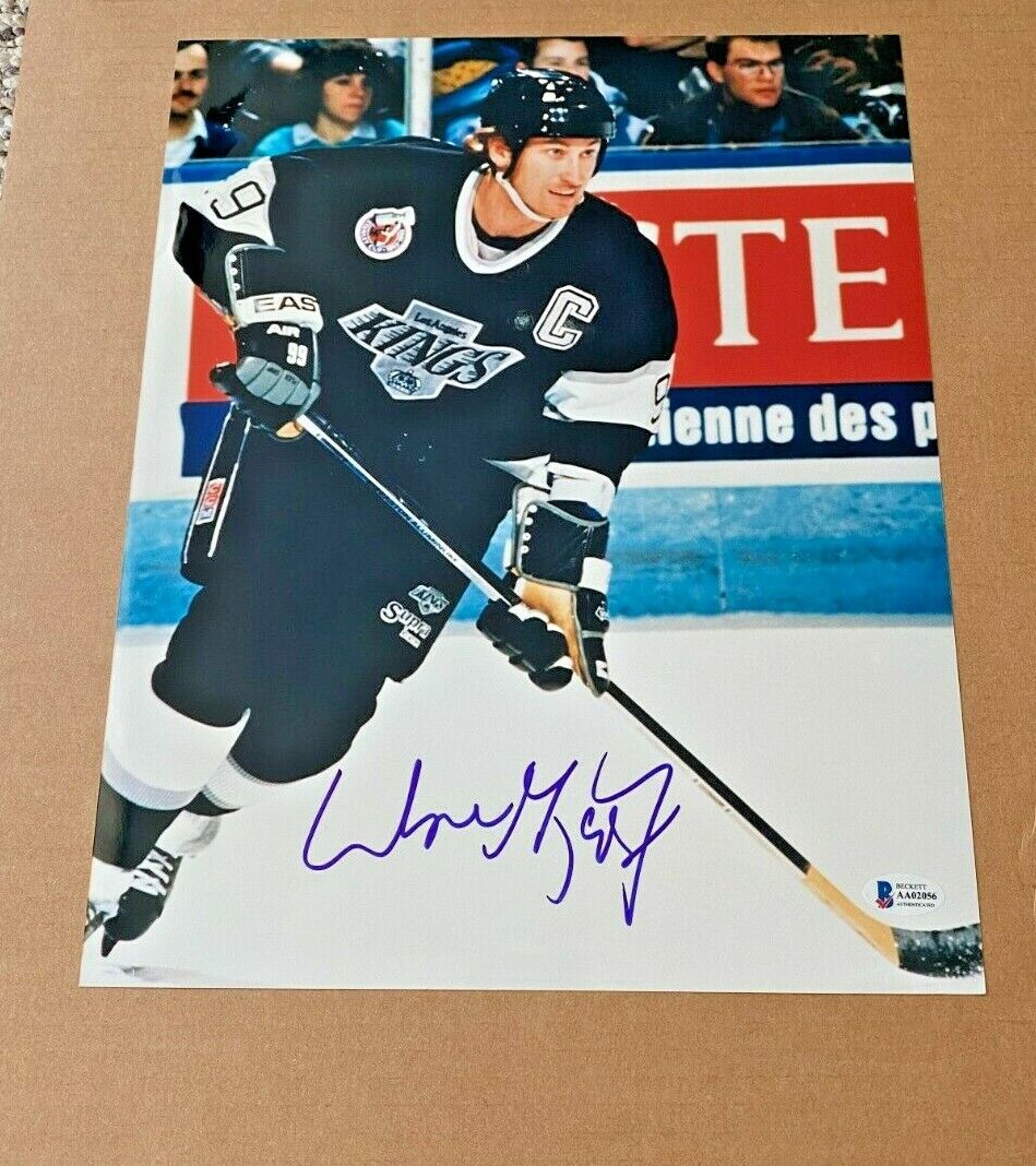 WAYNE GRETZKY SIGNED LOS ANGELES KINGS 11X14 Photo Poster painting BECKETT LETTER