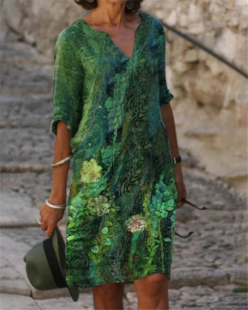 Floral Dresses for 50-Year-Old Ladies: Balancing Style and Practicality