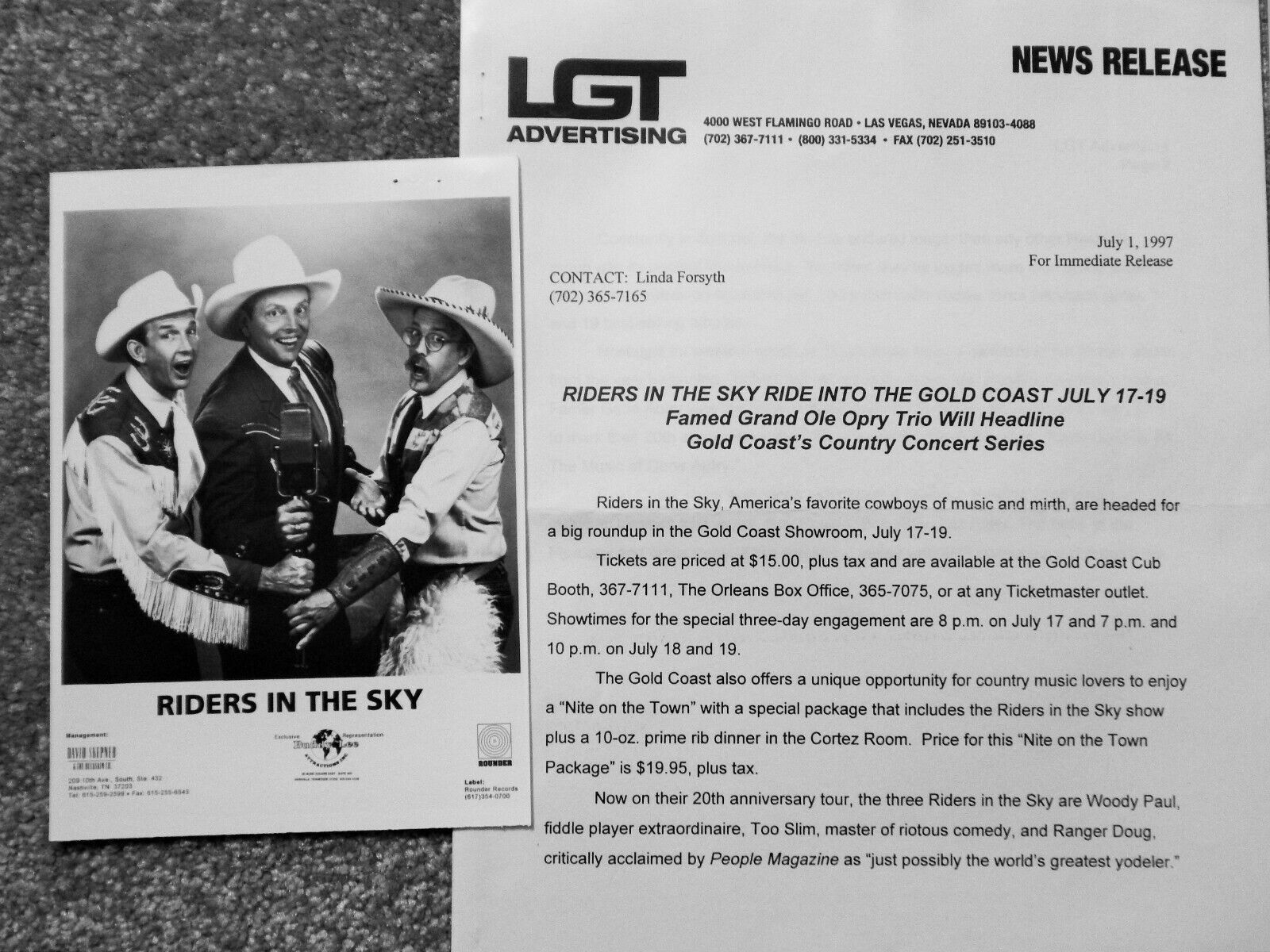 RIDERS IN THE SKY COUNTRY MUSIC1996 PRESS RELEASE & 7 X 5 Photo Poster painting GOLD COAST VEGAS