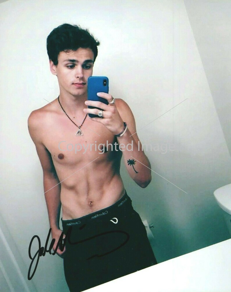 Jonah Marais WDW Why Dont We 8.5x11 Autographed Signed Reprint Photo Poster painting