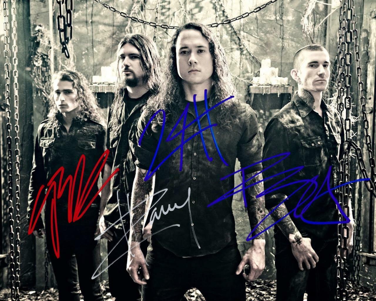 TRIVIUM BAND SIGNED AUTOGRAPHED 10 X 8